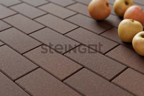 Тротуарная плитка Steingot Брусчатка "Темно-коричневая" (верхний прокрас, минифаска) 60мм